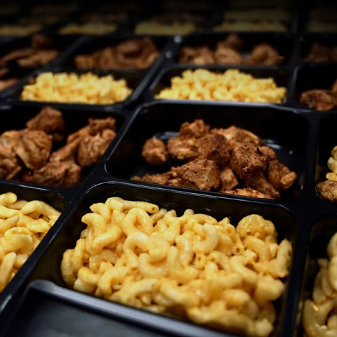 mac and chicken health meal prep bowl
