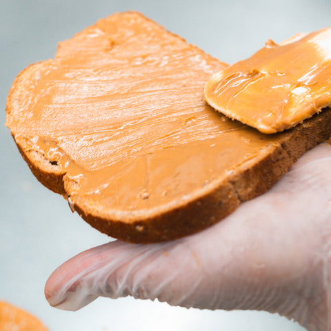 Sándwich de mantequilla de maní y mermelada