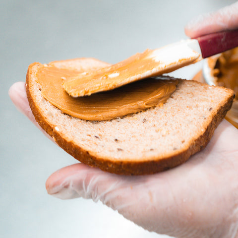Sándwich de mantequilla de maní y mermelada